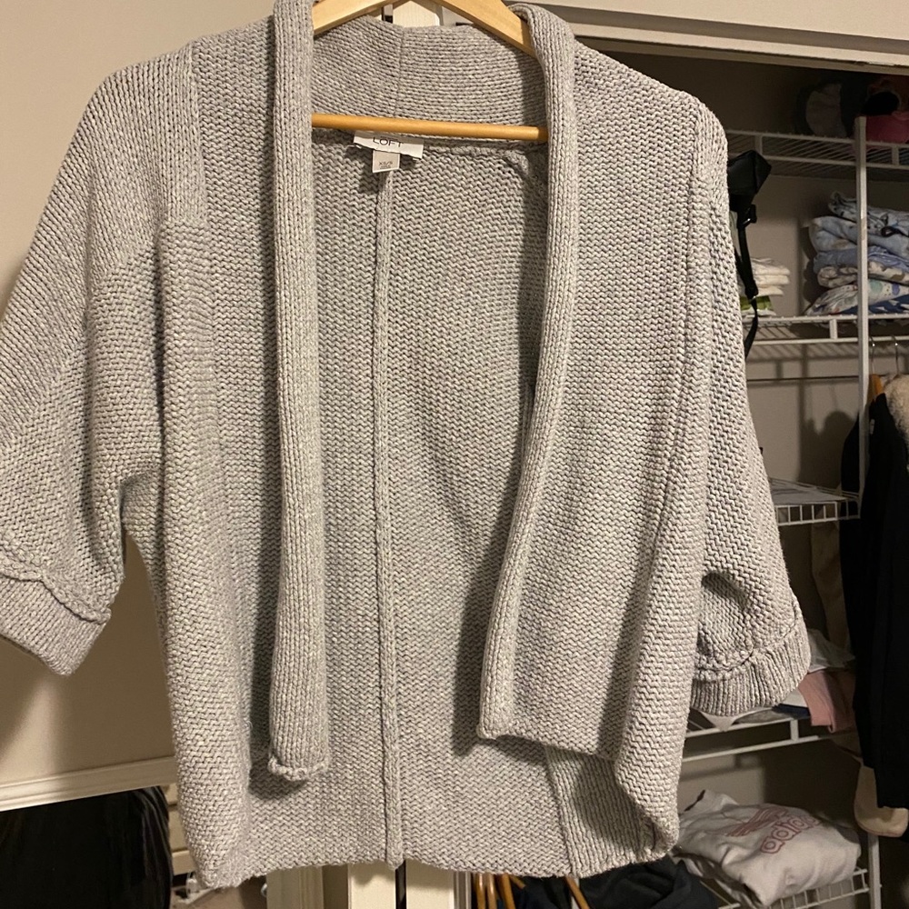 Loft Spring type cardigan